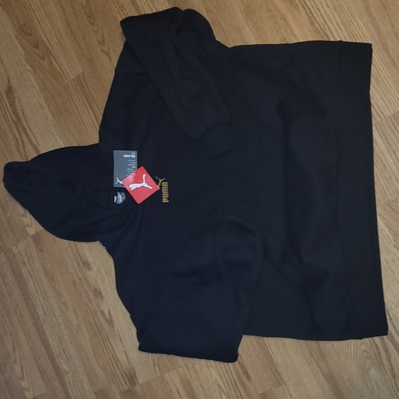 Puma Tops - New Puma hoodie..Black with Gold size XL